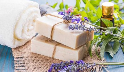 Les bienfaits du savon au lait de chèvre pour les peaux sensibles et irritées